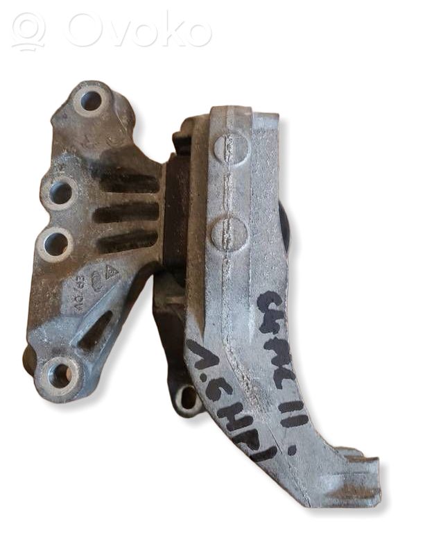 Peugeot 308 Engine mount bracket 