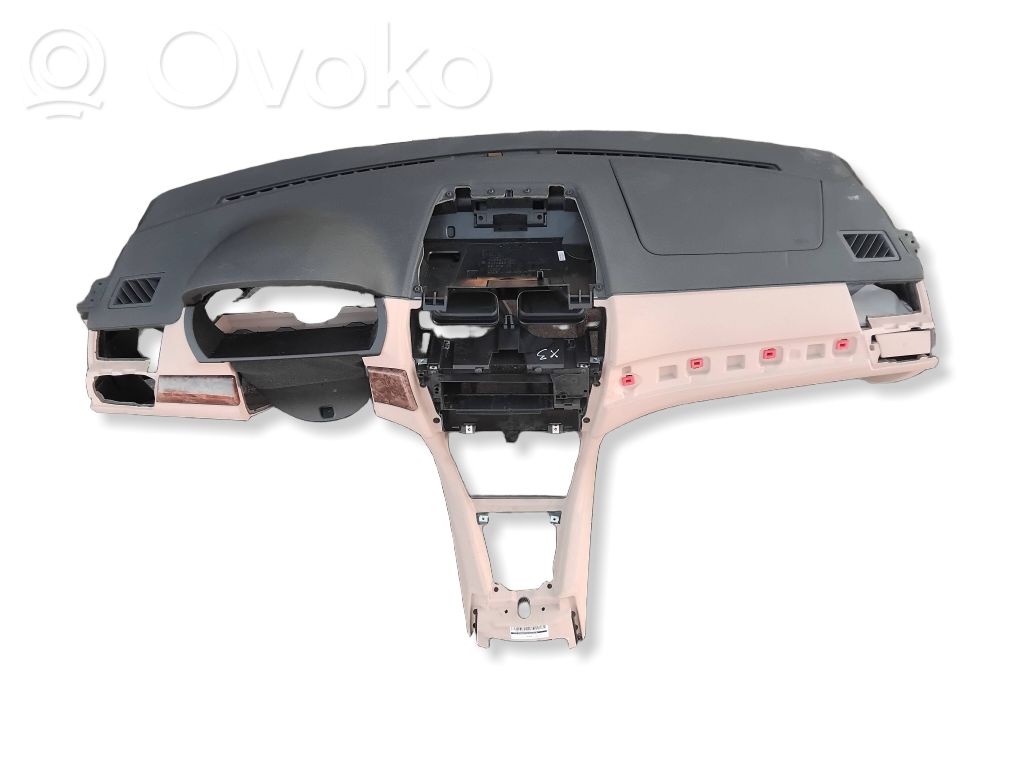 BMW X3 E83 Panelė 