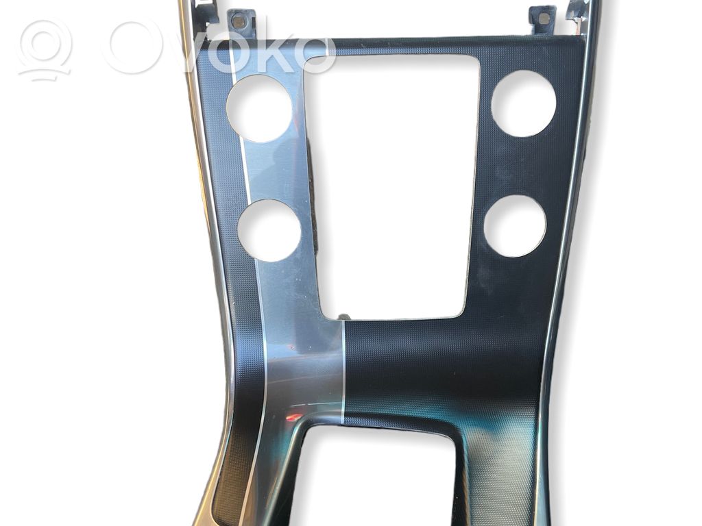 Panel trim   31389134