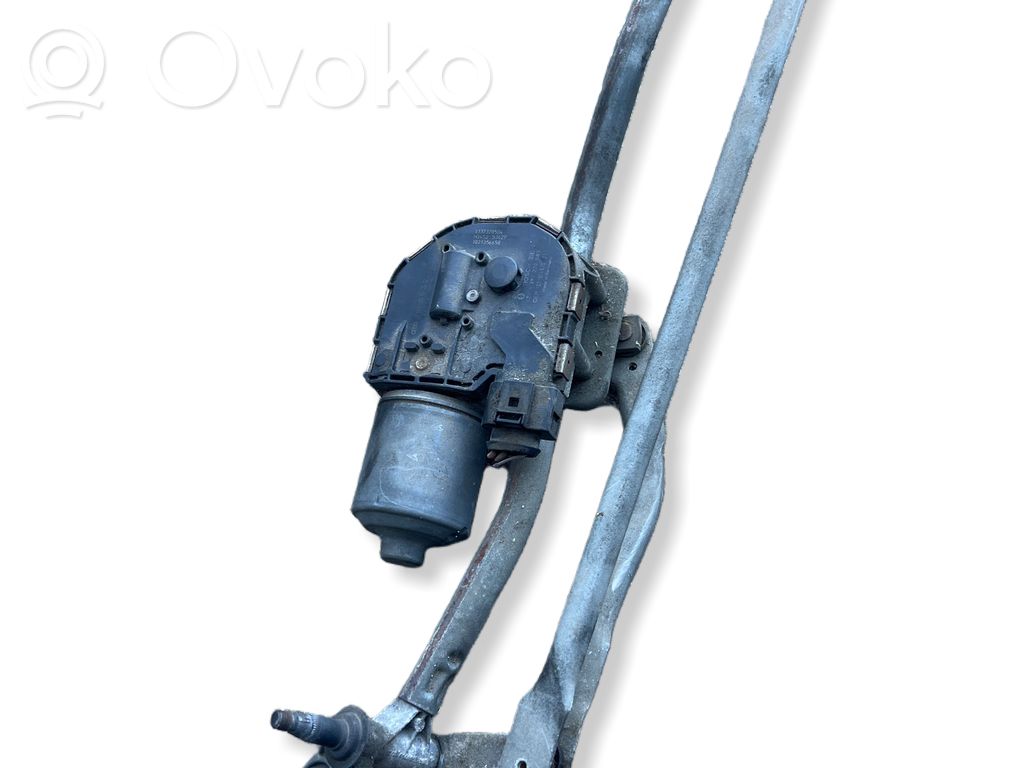 Audi A6 S6 C6 4F Front wiper linkage and motor 