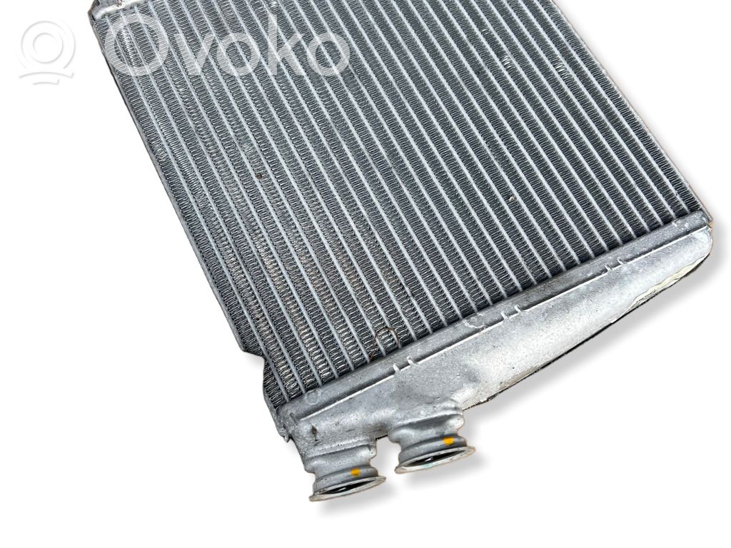 Volvo XC60 Pečiuko radiatorius 