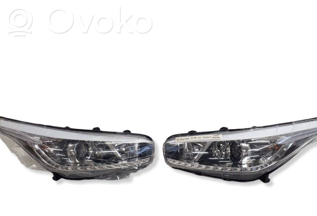 KIA Ceed Headlight/headlamp 