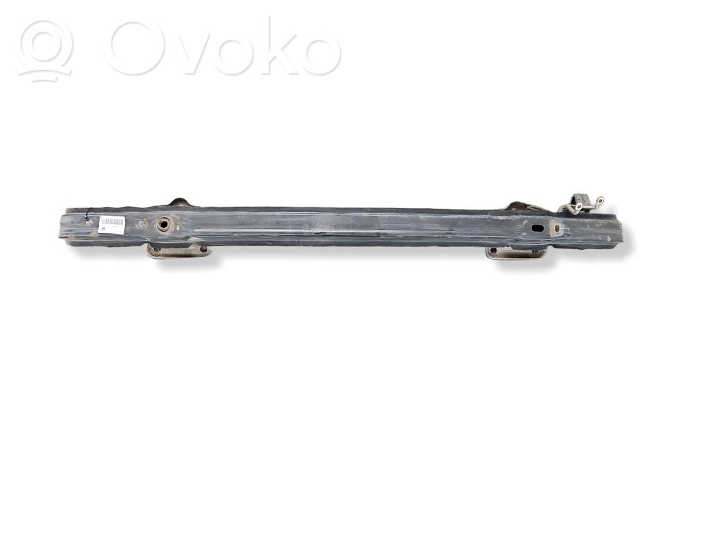 Aizmugurē bampera balka   7058467