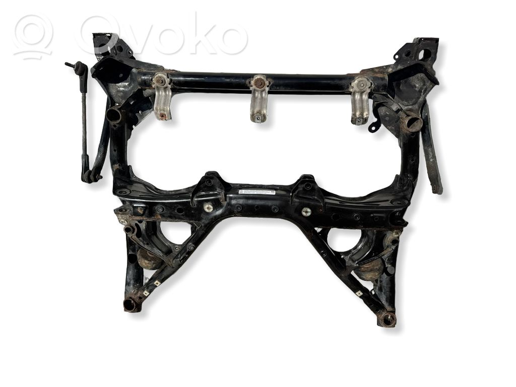 BMW 2 F22 F23 Subcadru frontal 