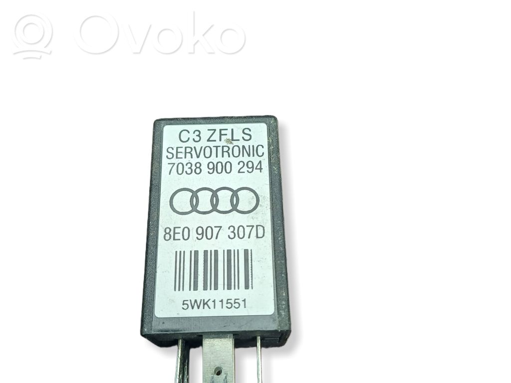 Audi A4 S4 B7 8E 8H Inne przekaźniki 