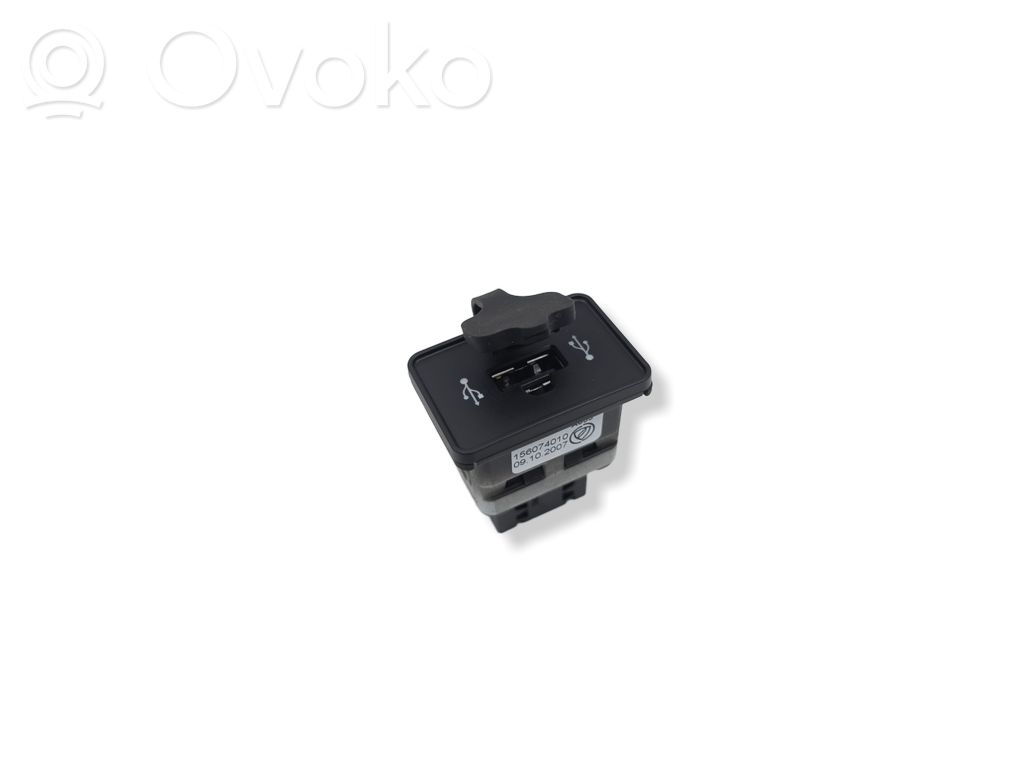 Alfa Romeo 159 Enchufe conector USB 