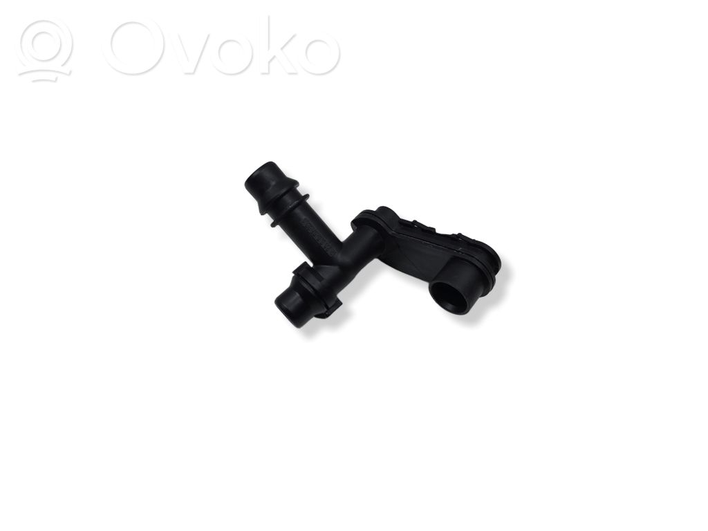 Engine coolant pipe/hose   1707817