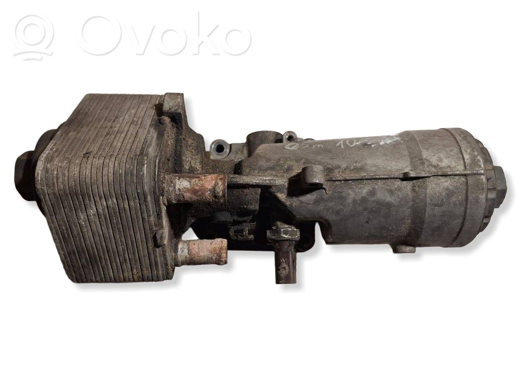 Audi A3 S3 8P Oil filter mounting bracket 