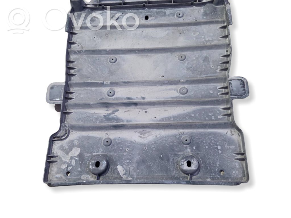 Skoda Octavia Mk3 (5E) Protecție centrală motor 