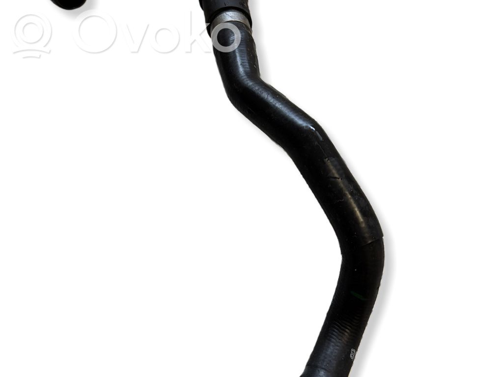 BMW i4 Engine coolant pipe/hose 