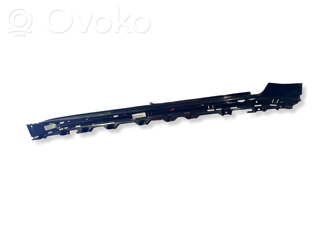 BMW i4 Sill 