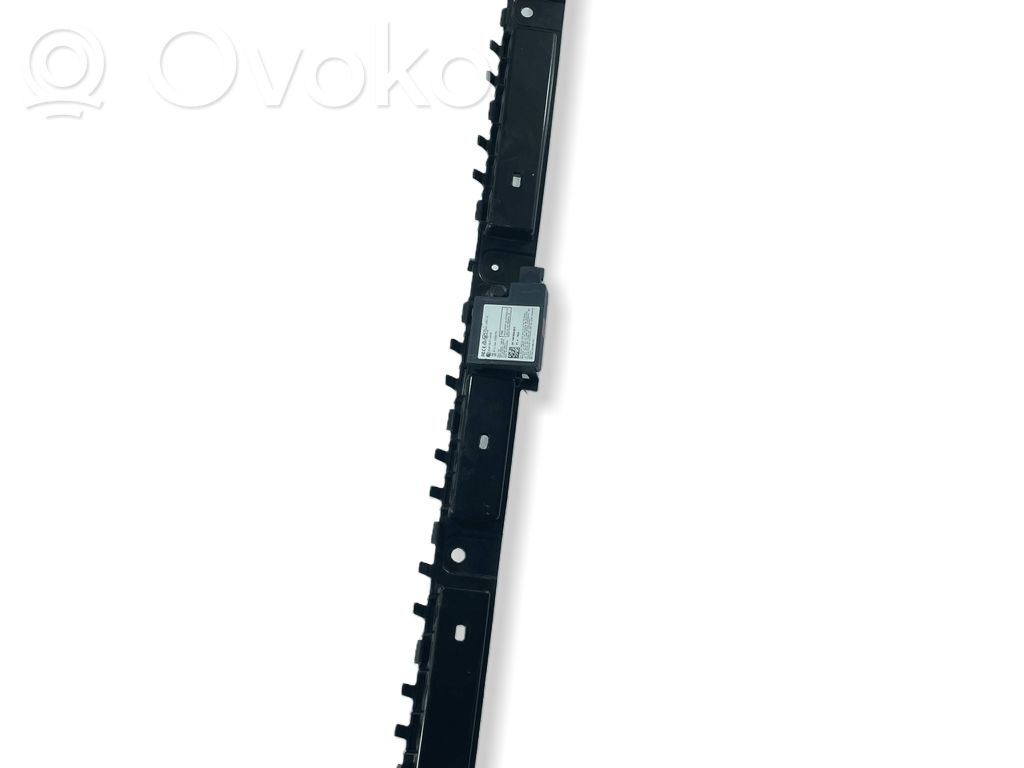 Central body control module   109785590F,12119100E,108399400G,127525