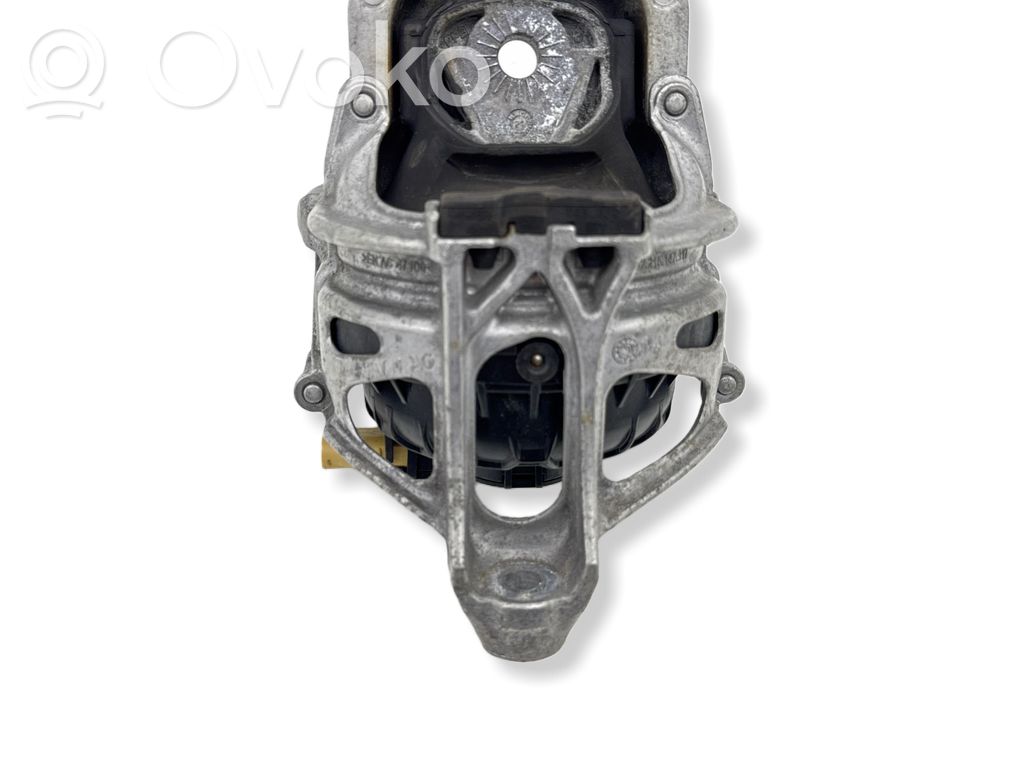 Audi Q5 SQ5 FY Engine mount bracket 