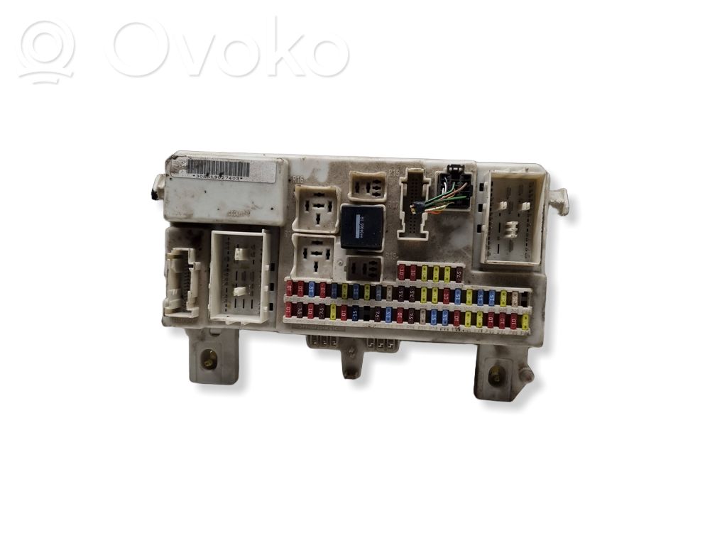 Ford Focus C-MAX Fuse module 