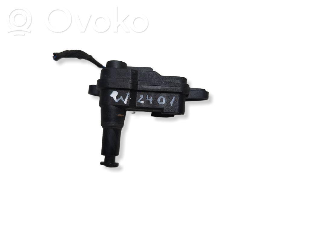 Audi A5 Fuel tank cap lock 
