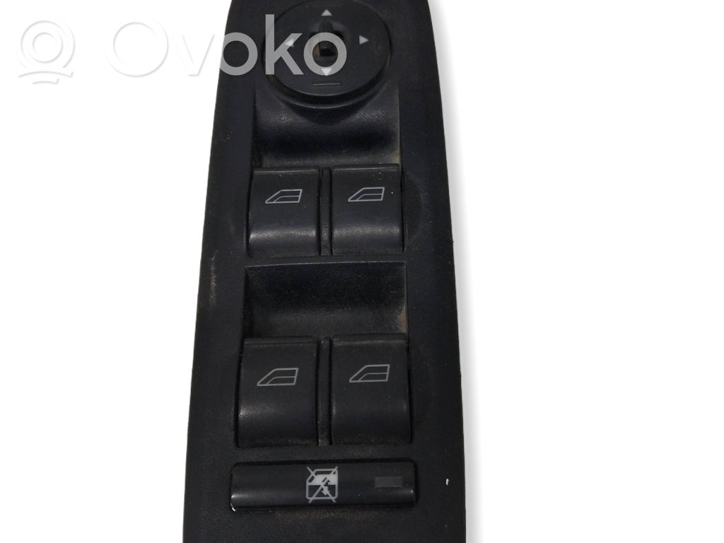 Ford S-MAX Przyciski szyb 