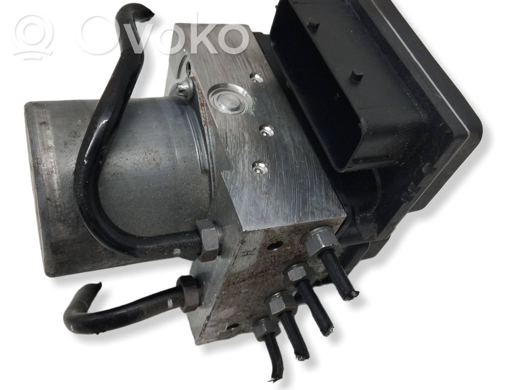 BMW X3 E83 ABS Pump 