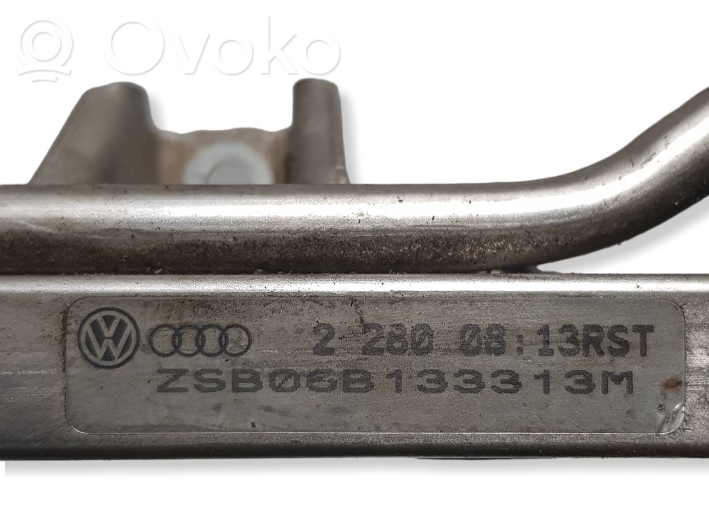 Volkswagen PASSAT B5.5 Tubo principal de alimentación del combustible 