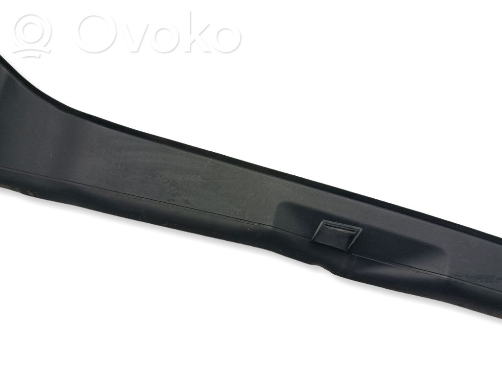 BMW 1 F20 F21 Inne części komory silnika 