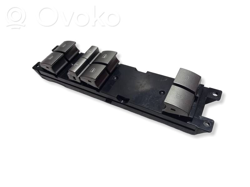 Przyciski szyb   3D0959857A,DA209104
