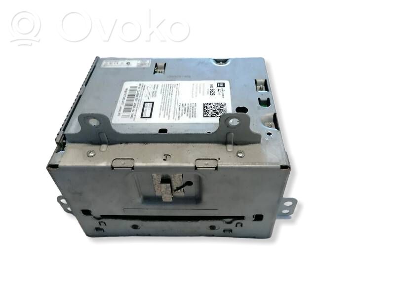 Opel Astra J Radio/CD/DVD/GPS head unit 