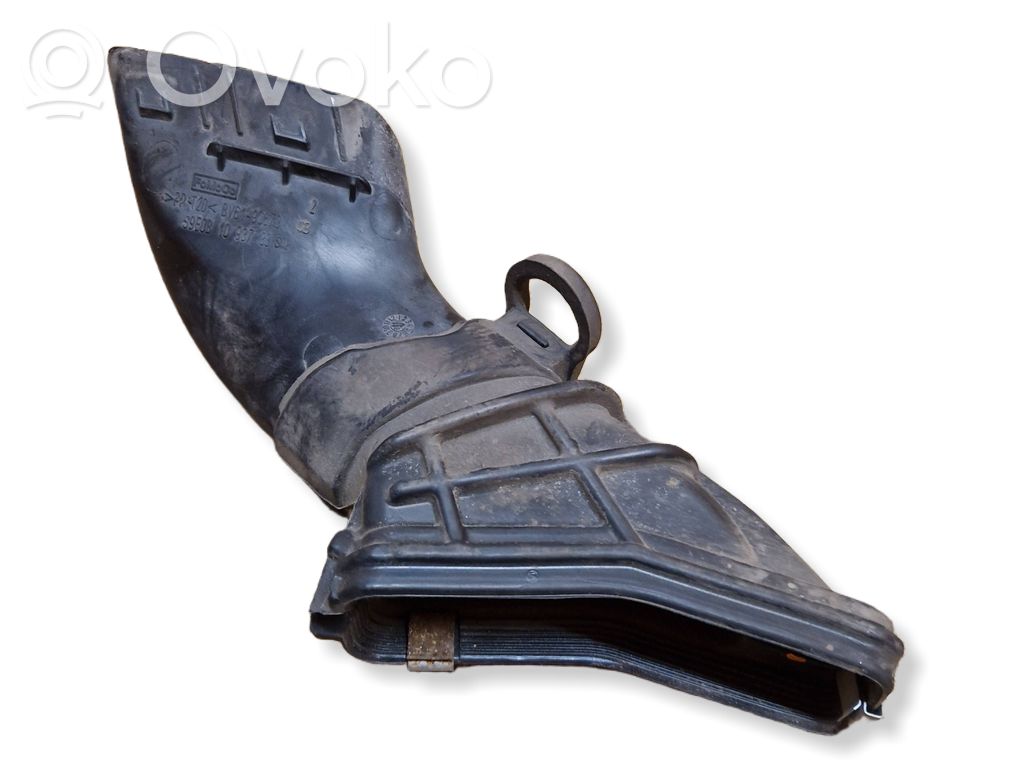 Ford Focus Air intake duct part 