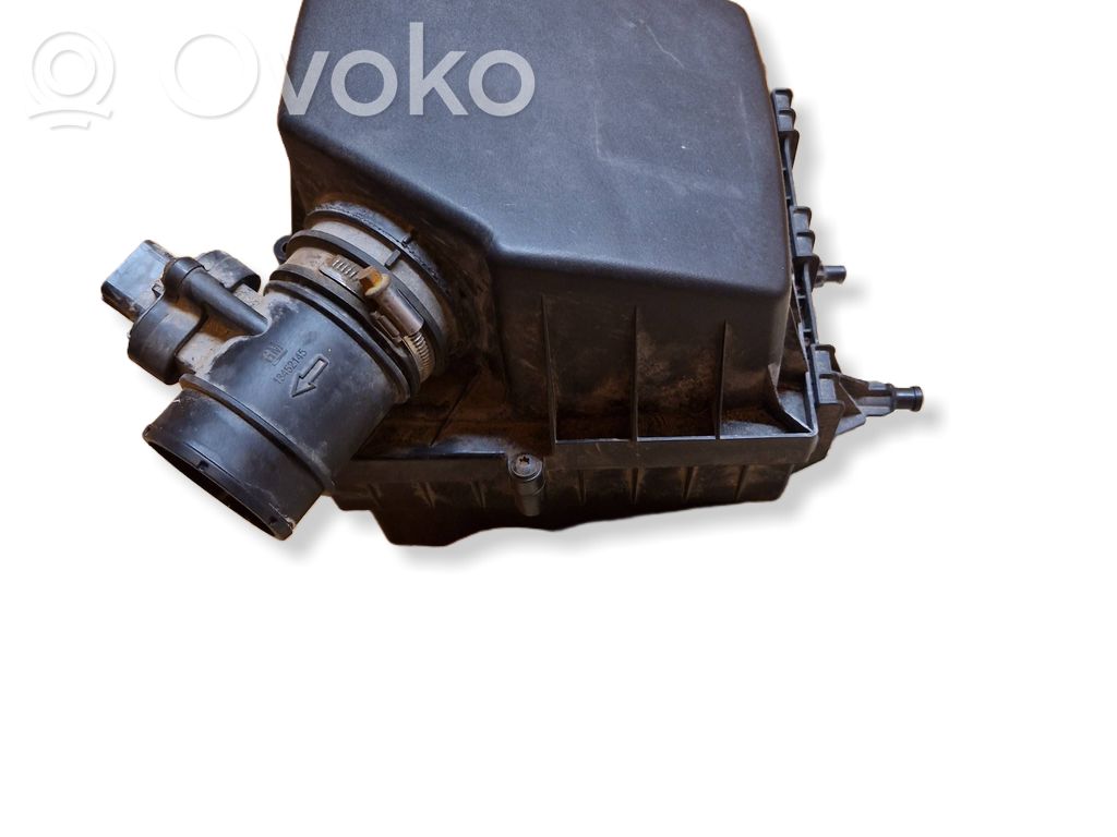 Opel Corsa E Air filter box 