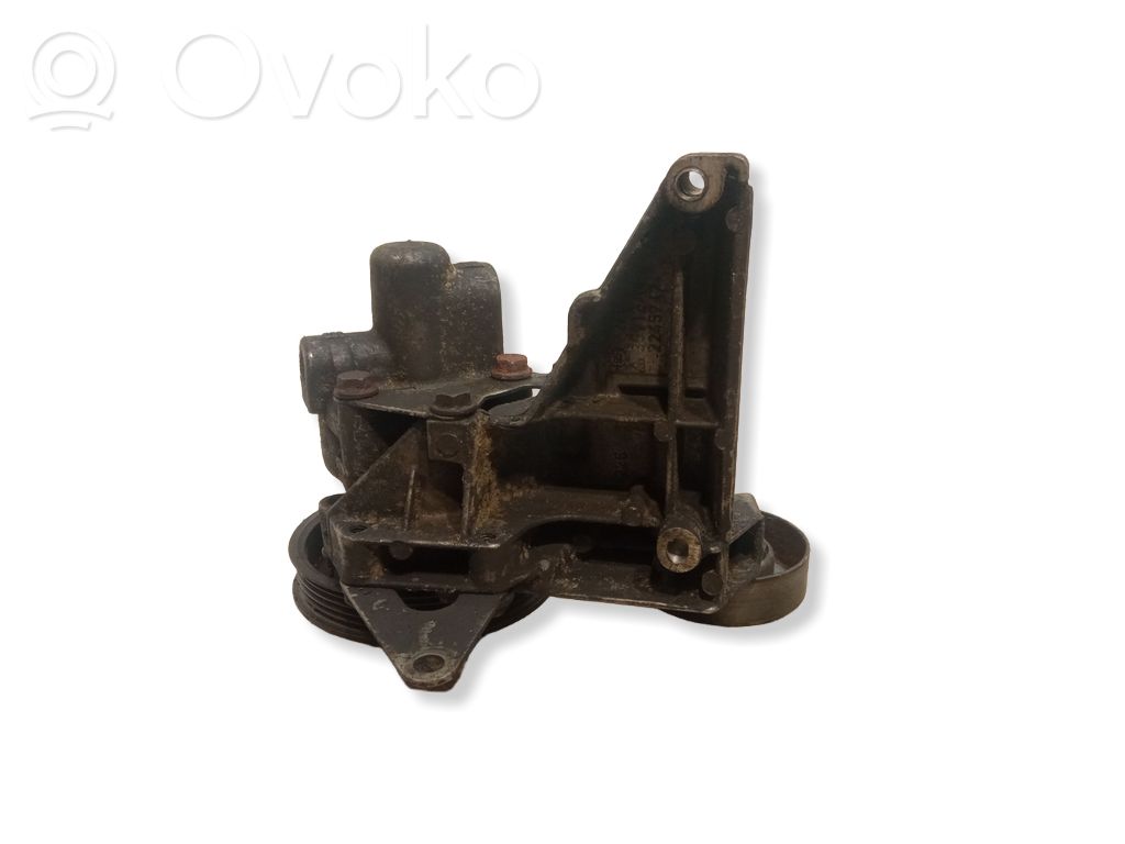 Opel Omega B2 Power steering pump 