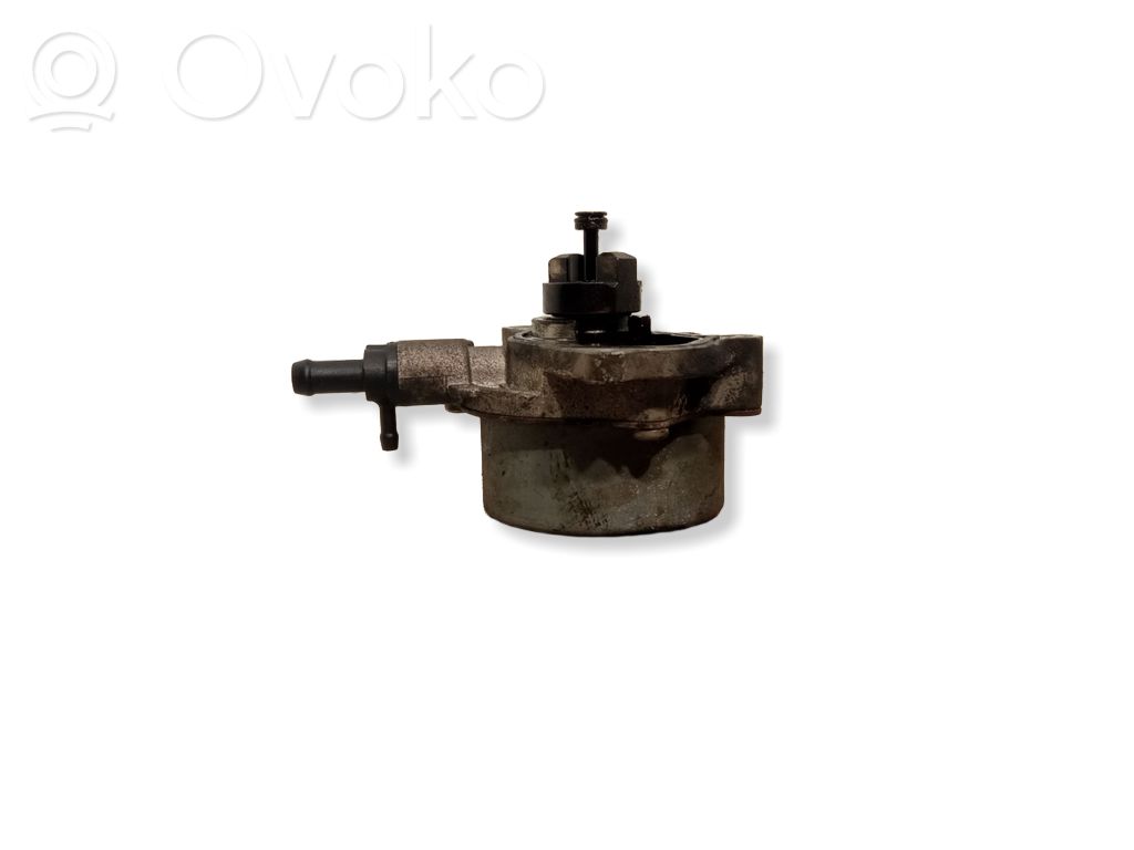 Hyundai i30 Vacuum pump 