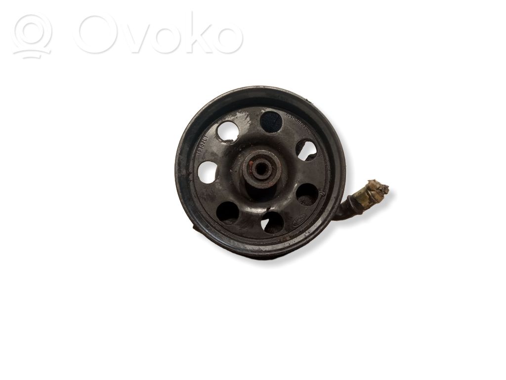 Ford Mondeo MK II Ohjaustehostimen pumppu 