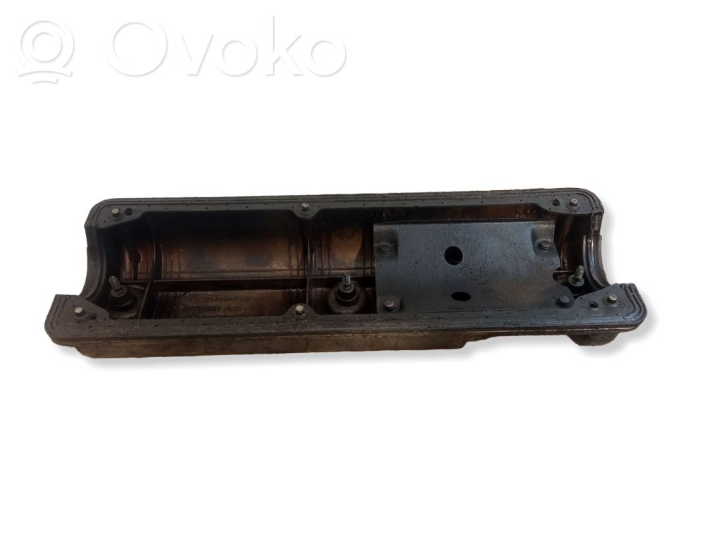 Volkswagen Golf III Ventildeckel 