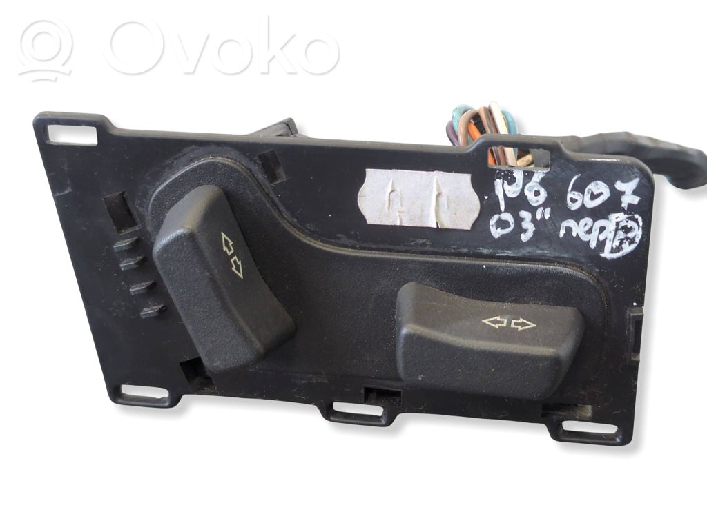 Peugeot 607 Seat control switch 