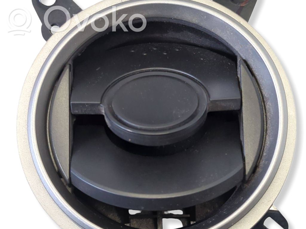Honda Civic Boczna kratka nawiewu deski rozdzielczej 
