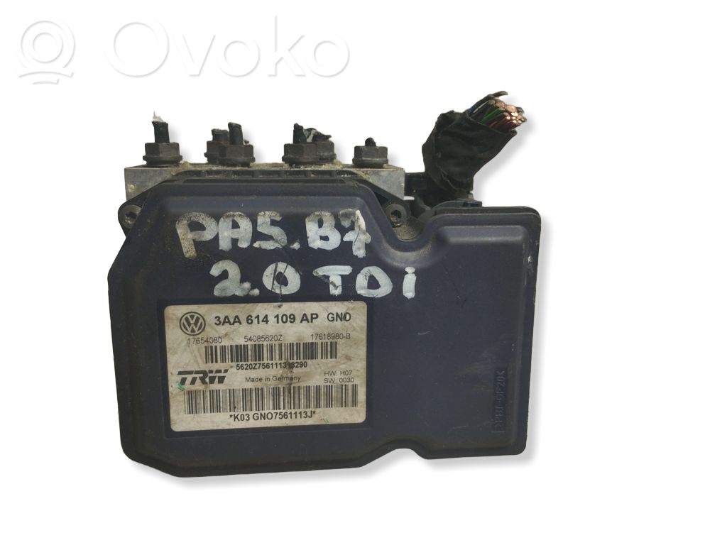 Volkswagen PASSAT B7 ABS Pump 