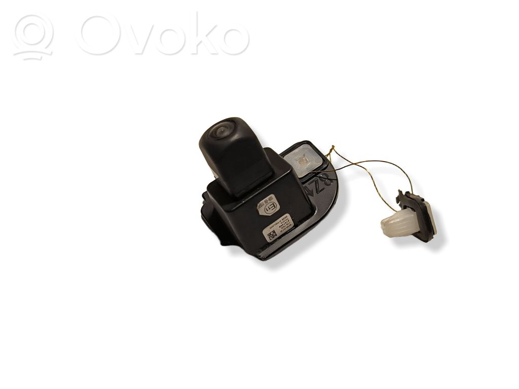 Toyota Yaris XP210 Camara trasera coche 