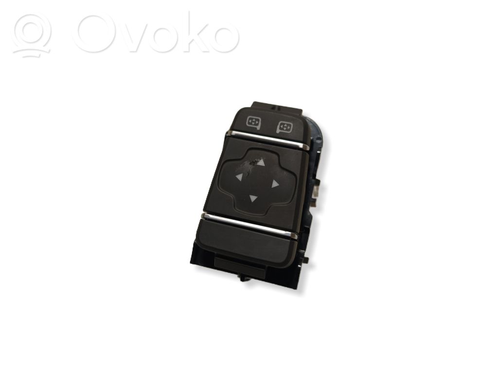 Renault Kangoo III Electric window control switch 