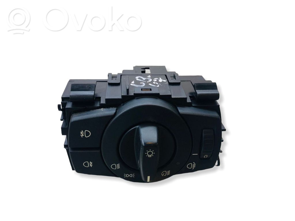 Lukturu slēdzis   693279204