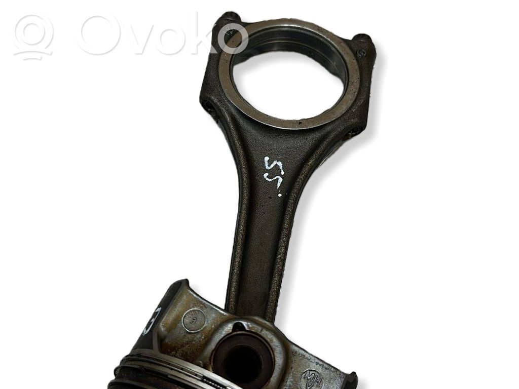 Audi A5 8T 8F Pistón con biela 