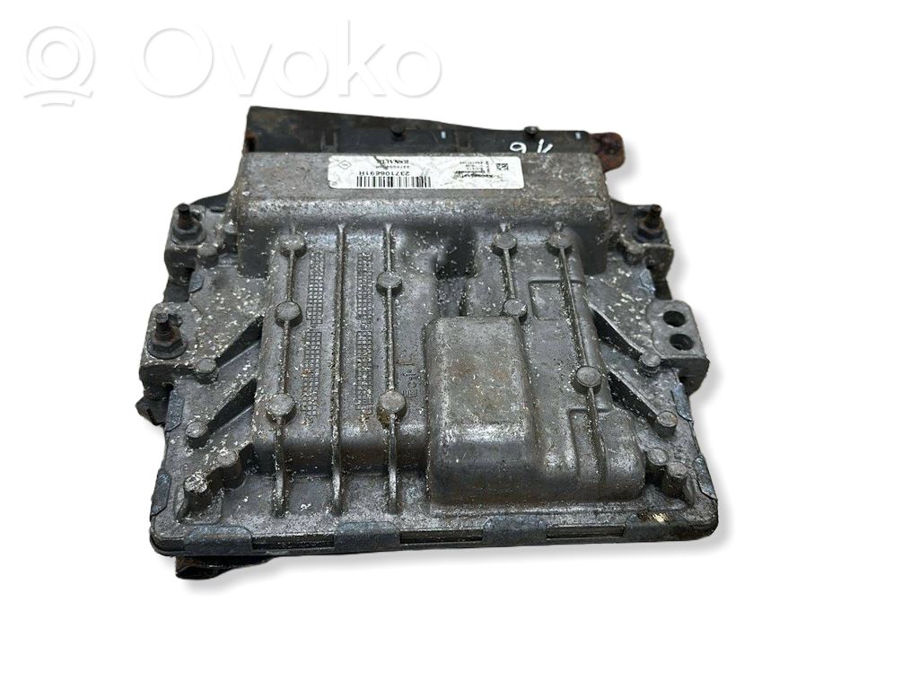 Renault Megane III Engine control unit/module 