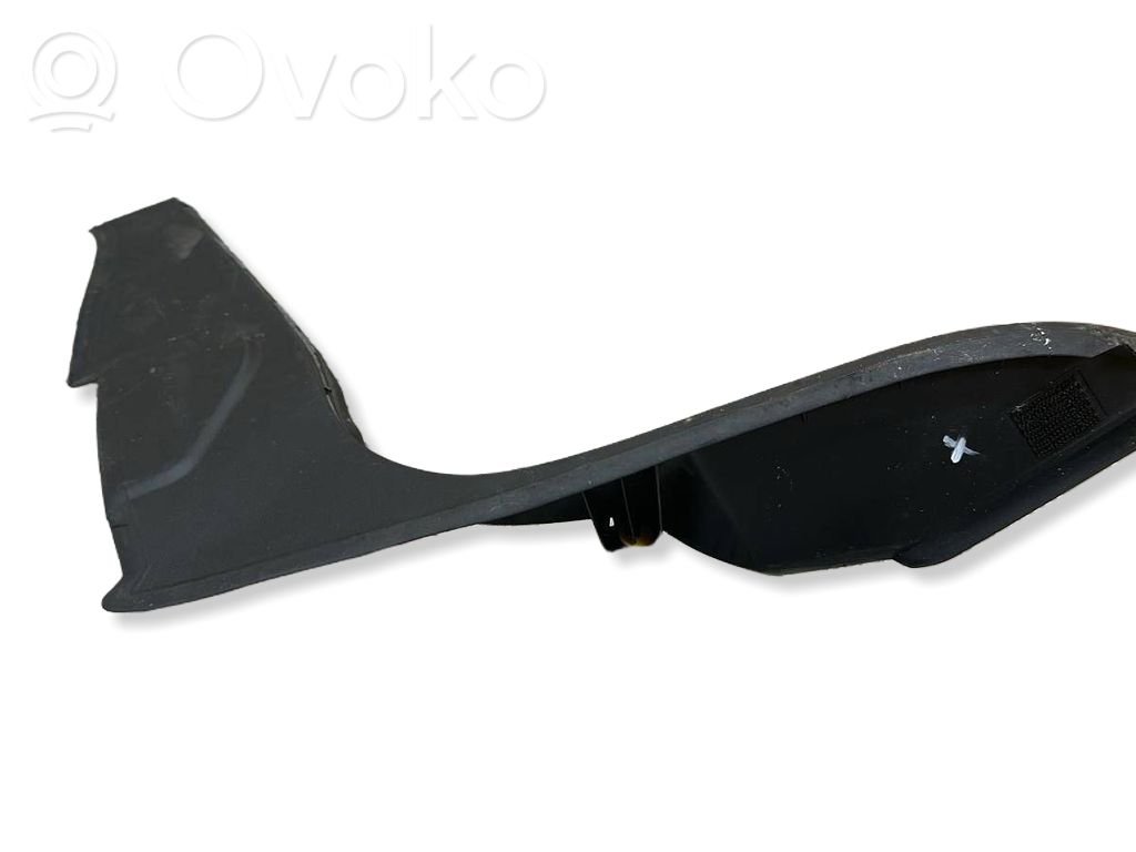 Tailgate trim   N2M5A