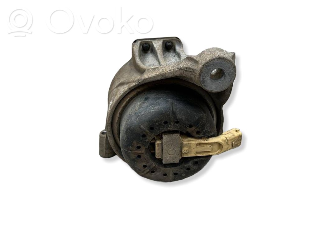 Audi A4 Allroad B9 Engine mount bracket 
