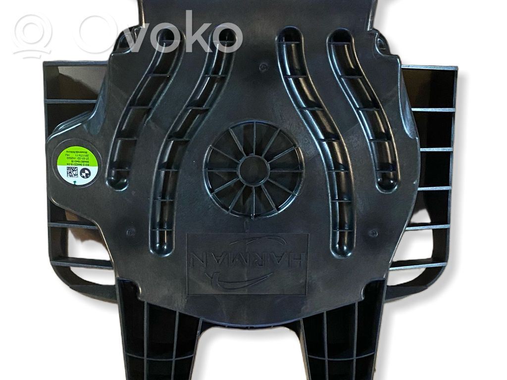 BMW iX Subwoofer 