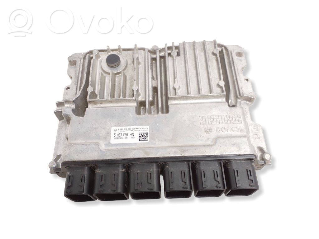 BMW 5 G30 G31 G38 Engine control unit/module 