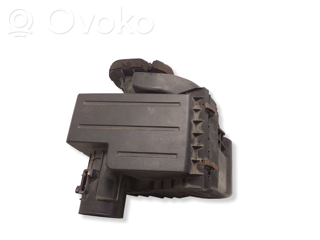 Nissan Pathfinder R51 Air filter box 