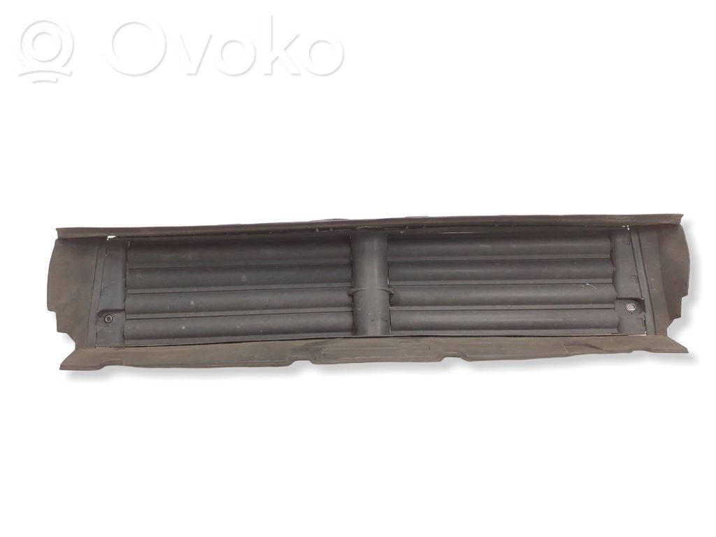 Wlot / Kanał powietrza intercoolera   3V0122321D,0079383,E117A43A03,95B965501H