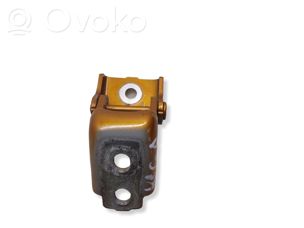 Renault Captur Takaoven alasarana 