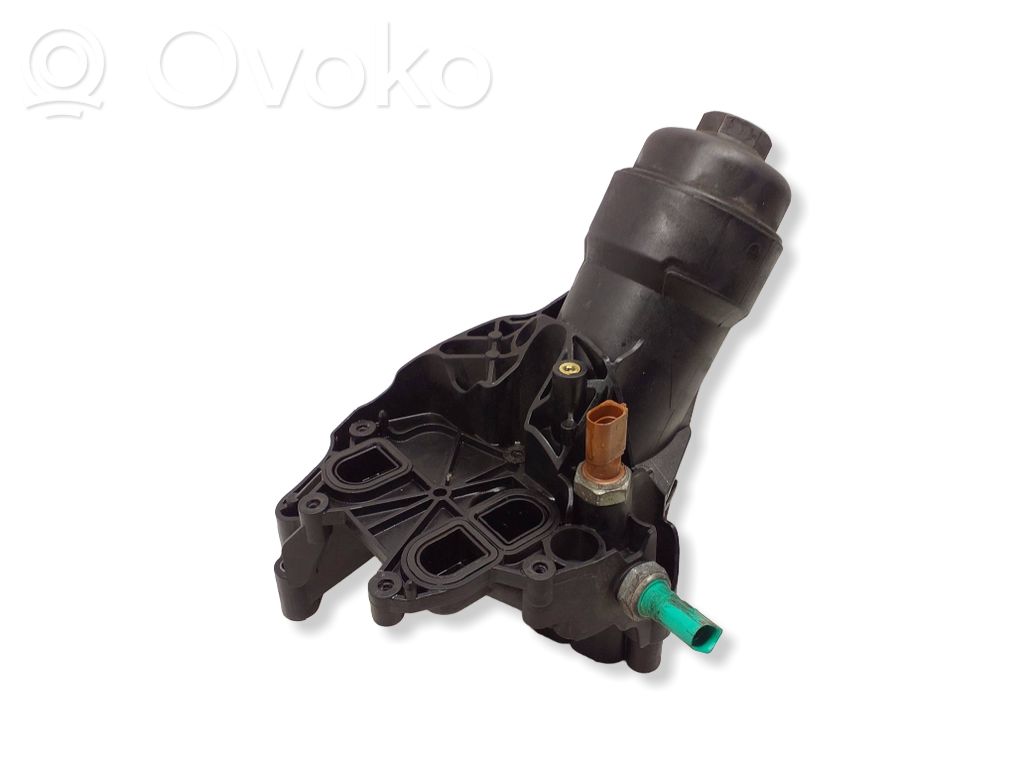 Audi A6 S6 C7 4G Mocowanie / uchwyt filtra oleju 