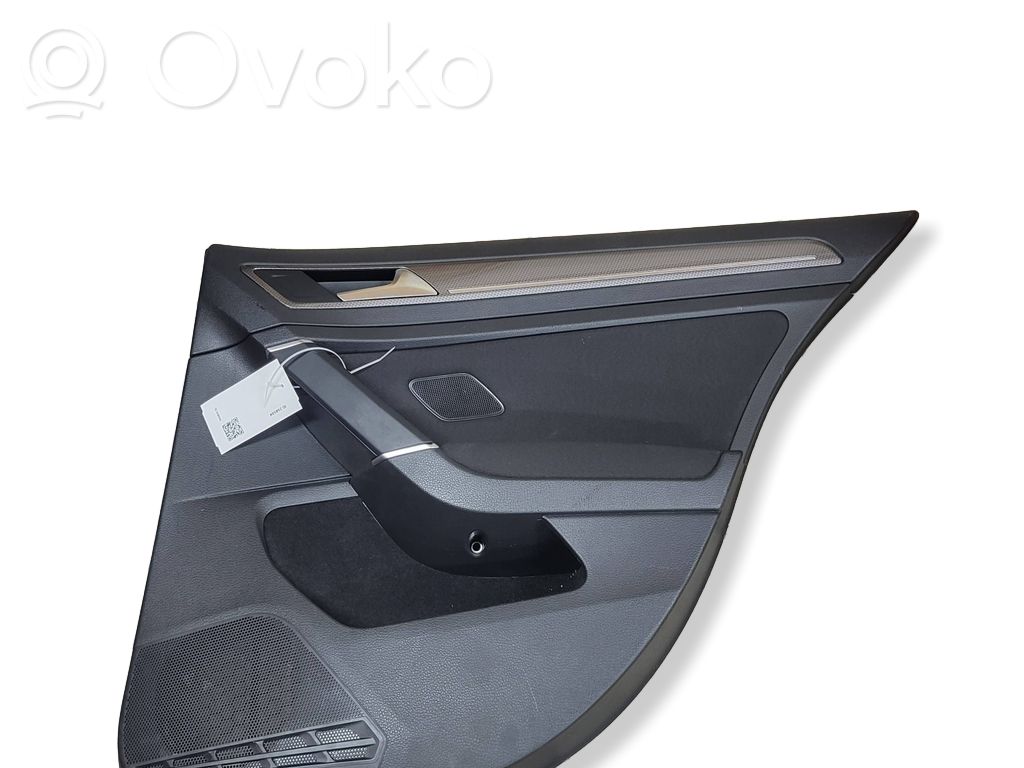 Volkswagen Golf VII Boczki / Poszycie drzwi tylnych 