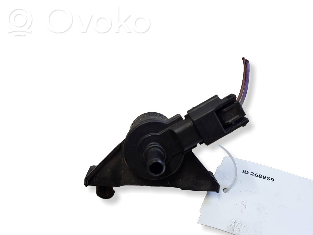 Renault Megane III Turbolader Druckwandler Magnetventil 