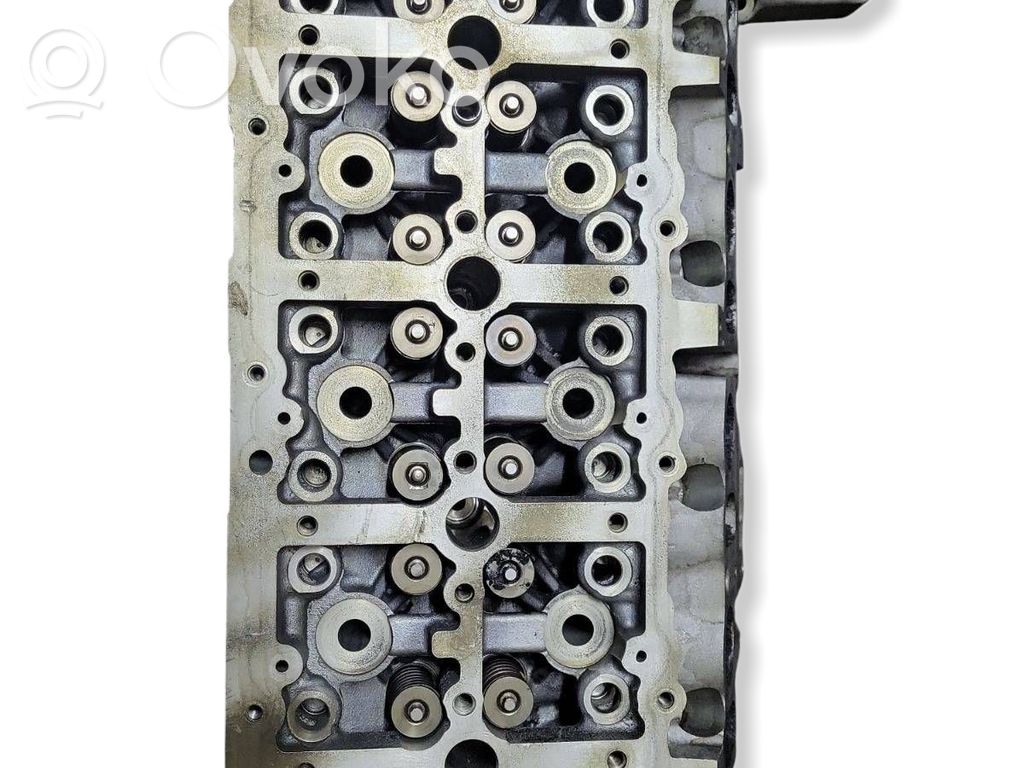BMW 5 F10 F11 Engine head 